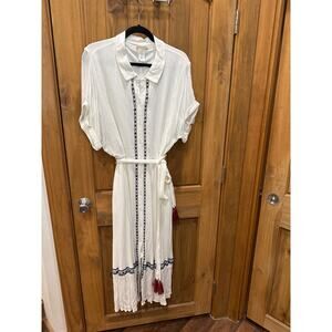 Blu Dahlia White with Colored Embroidery Size 2X Women’s Dress
